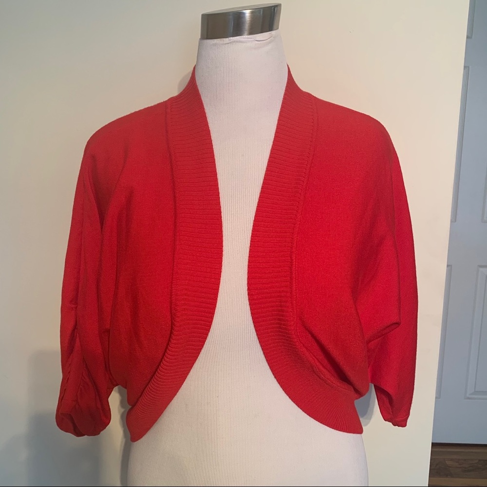 Verve red rayon shrug size L